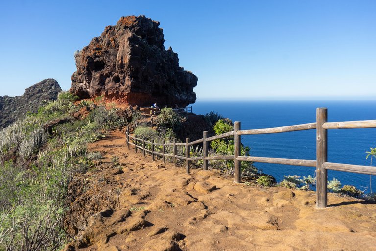 A Hike from Cruz del Carmen to Punta del Hidalgo