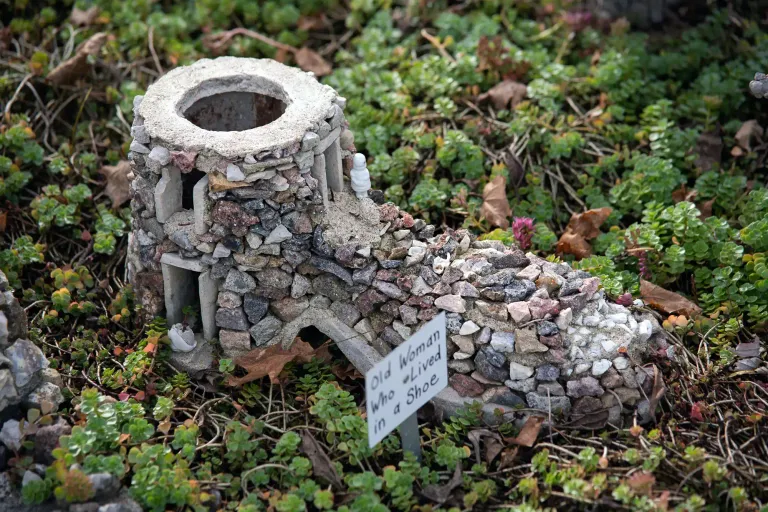 Ohio Roadside Attraction: Hartman Rock Garden