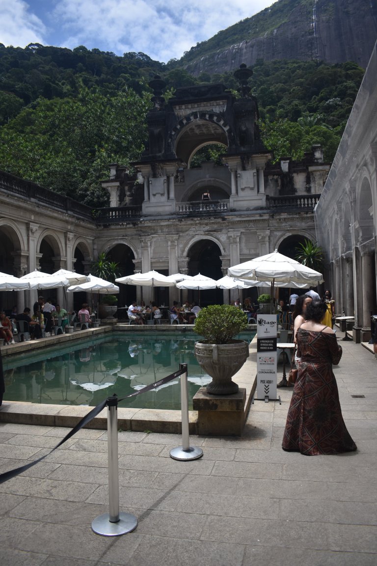 Internal view of the palace that Instagrammers love