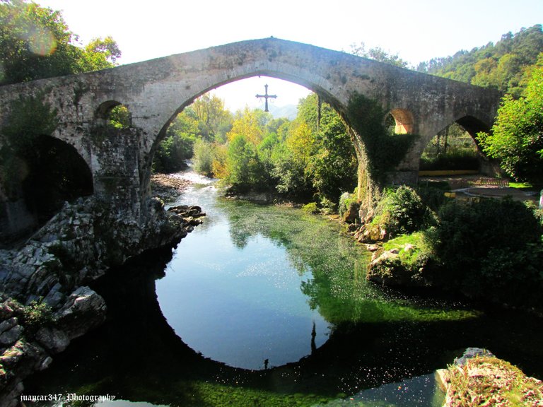 Cangas de Onís: Medieval Bridge