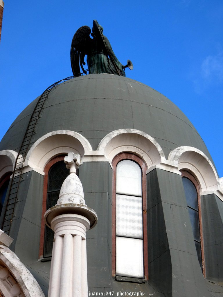 Always vigilant at the top of the dome