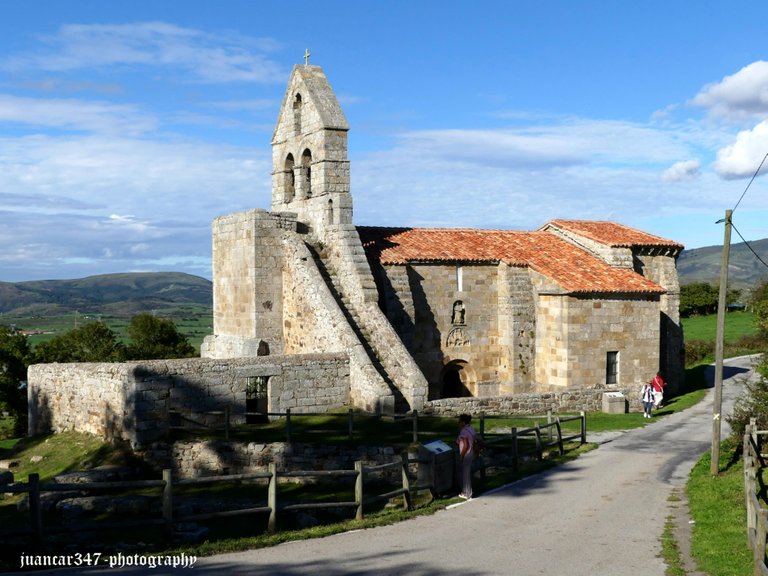 Iglesia románica de Retortillo