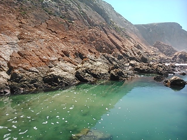 Here you can see just how steep the cliff side is as it meets the Indian Ocean.