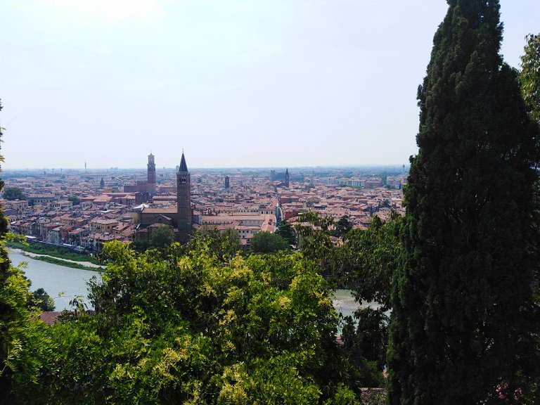 View on the other side of the city - do you see the Torre dei Lamberti?  