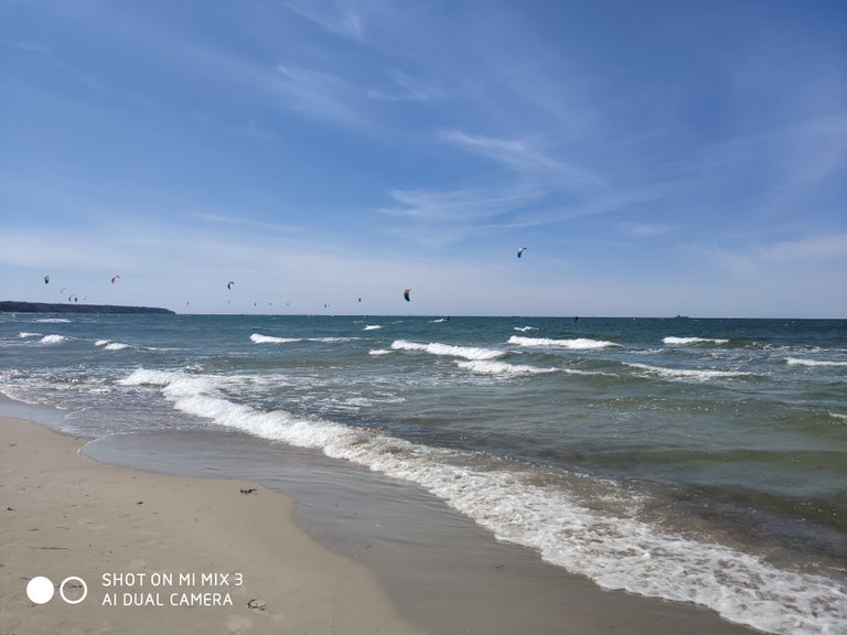 Many kitesurfers - and hopefully we will be some of them soon