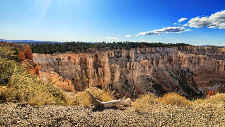 Jeder Abgrund ist anders, der Bryce Canyon ist eigentlich eine Ansammlung von Canyons.