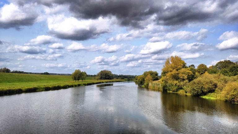 The river Elbe just before Boizenburg.