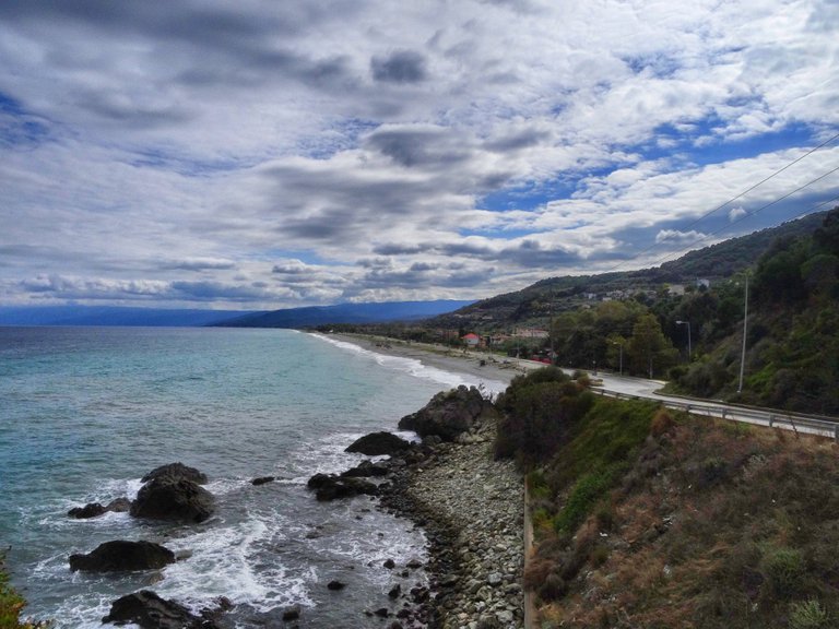 The greek coastline looks like the highway 1 in california