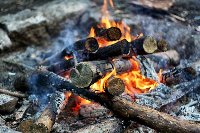 The fire helps us to dry the sleeping bags