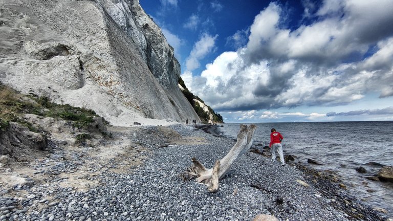 Under the giant cliffs