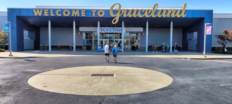 Welcome to Graceland, where the heart of the King is buried