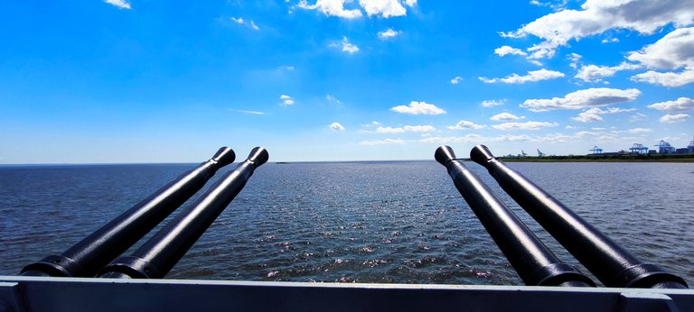 The USS Alabama was equipped with a total of 129 guns