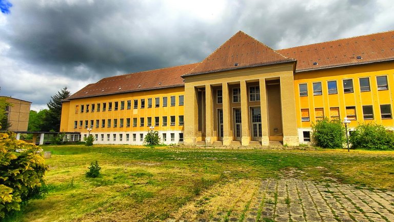 It’s a typical kind of ”Hitler” architecture