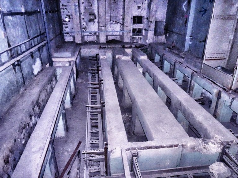 Battery room, without batteries