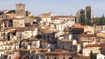 Altomonte