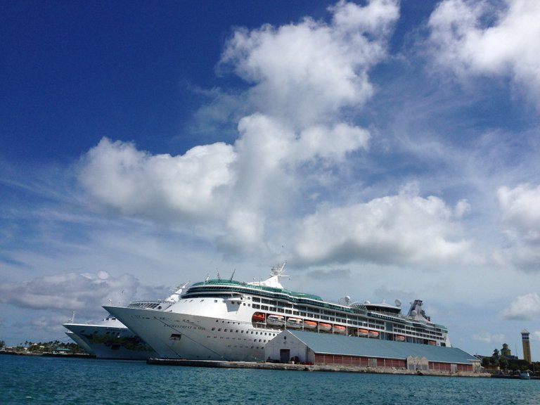 Liner, ”Enchantment of the Seas” by Royal Caribbean.