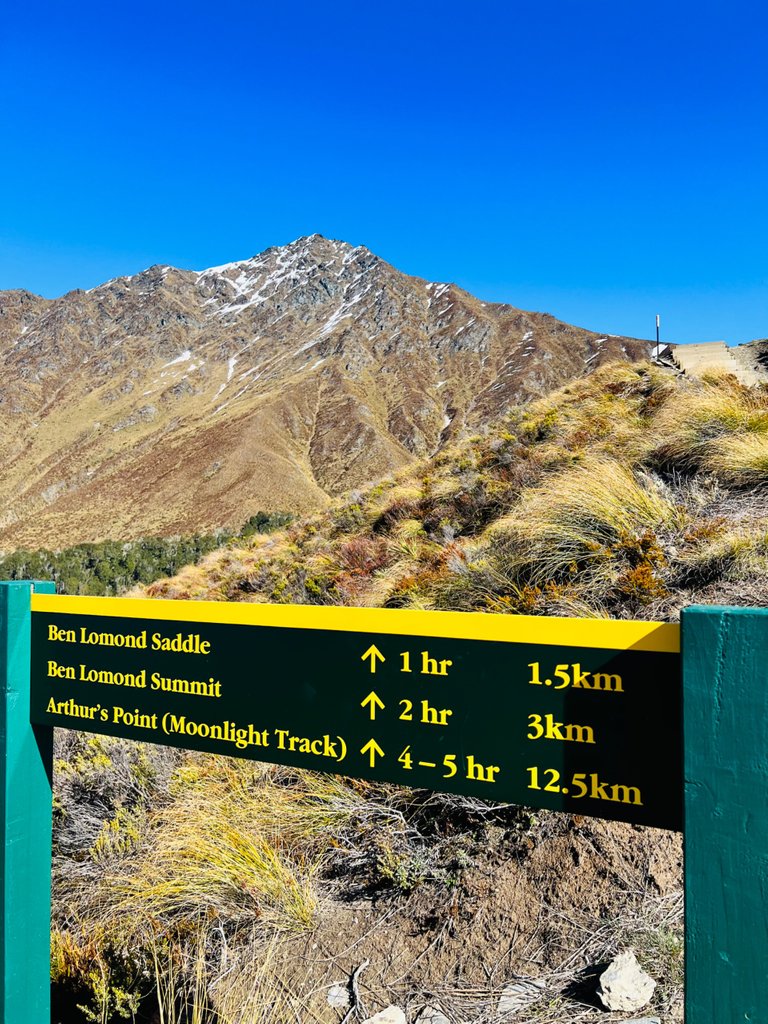 Halfway towards the saddle. A view of the summit in the distance.