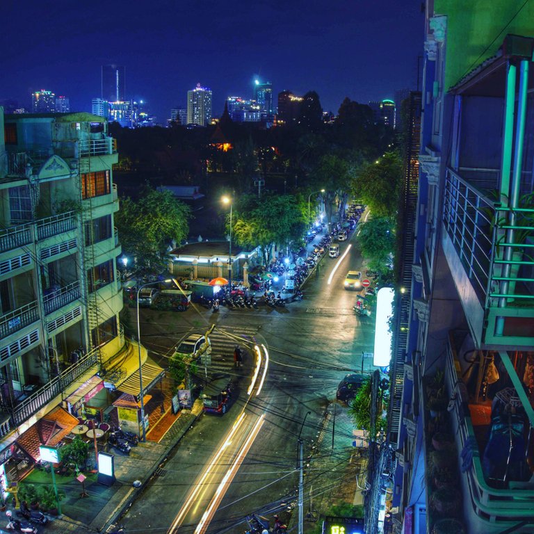 It may look quiet but Phnom Penh was filled with tourists having fun.