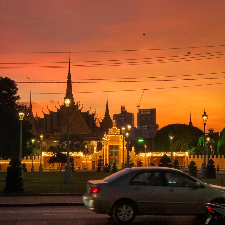 Sunset over the Royal Palace in Phnom Penh, Cambodia