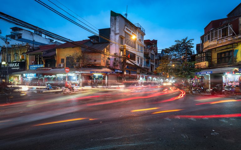 Hanoi-Bustle.jpg