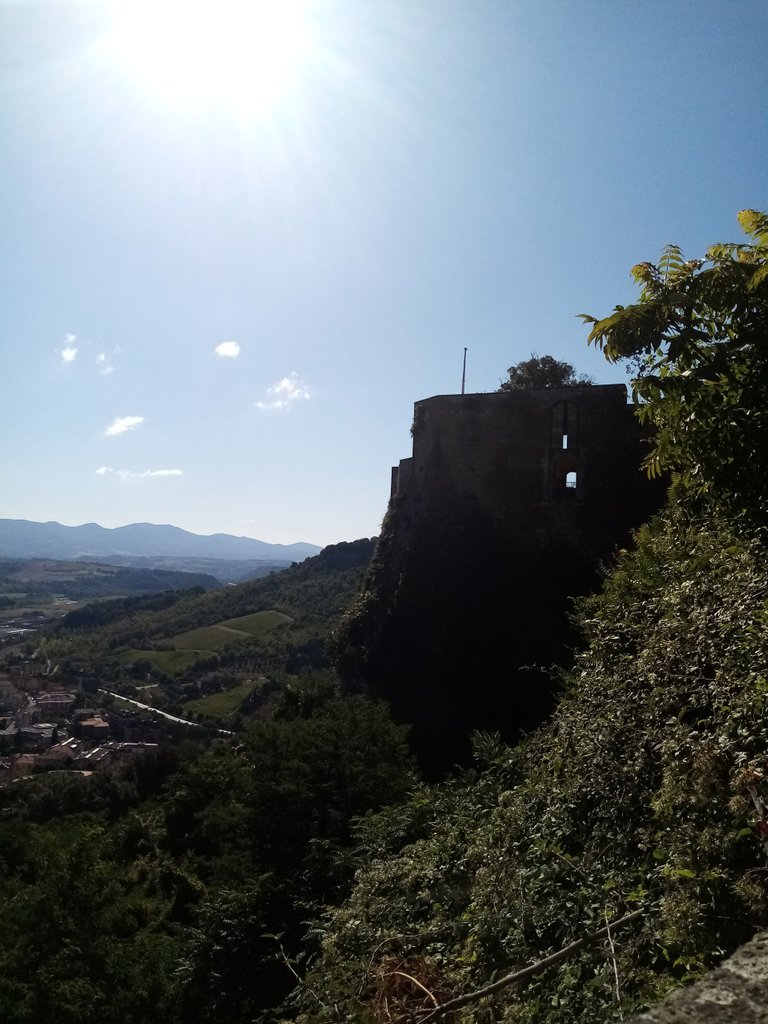 Orvieto quiet on tuff hill