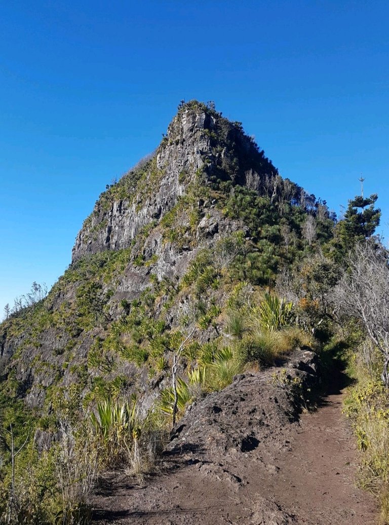 The back of Mount Courdeax as we headed onward, towards Bare Rock.