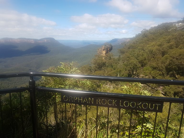 Luckily the weather got better. This shot was taken from a concrete loop path at Reid’s Plateau and the views were clear and epic! In this one short walk we got to so many different lookouts with wonderful views. This is the lesser-known, lovely Orphan Rock.