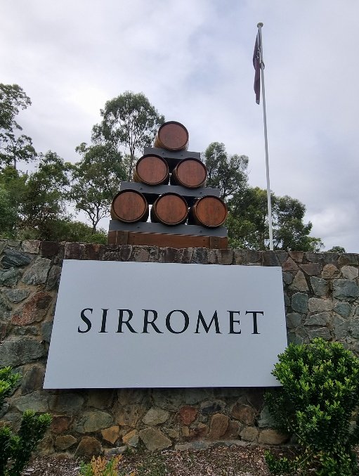 Thirty five minutes south east of Brisbane CBD is Sirromet Winery in the Mount Cotton area of Redlands City Shire.