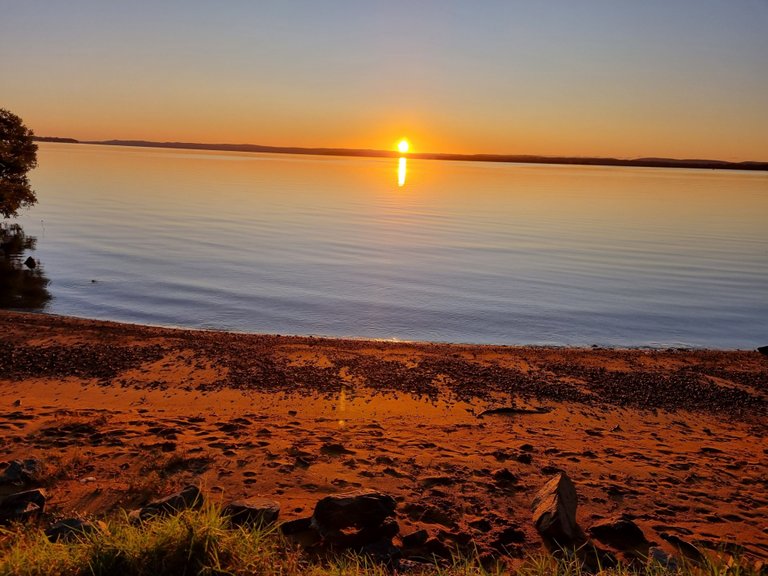 It only took a few minutes for the sun to get over the horizon and start to warm things up.