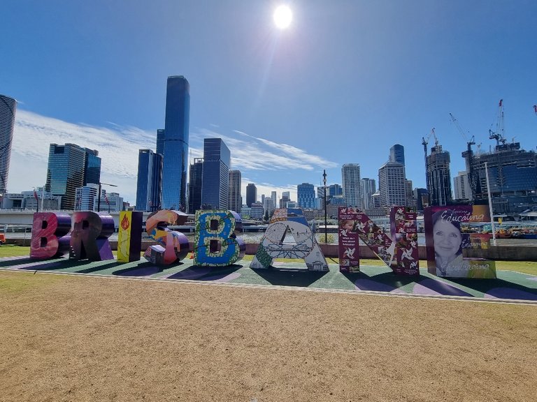 The good old Brisbane tourist sign