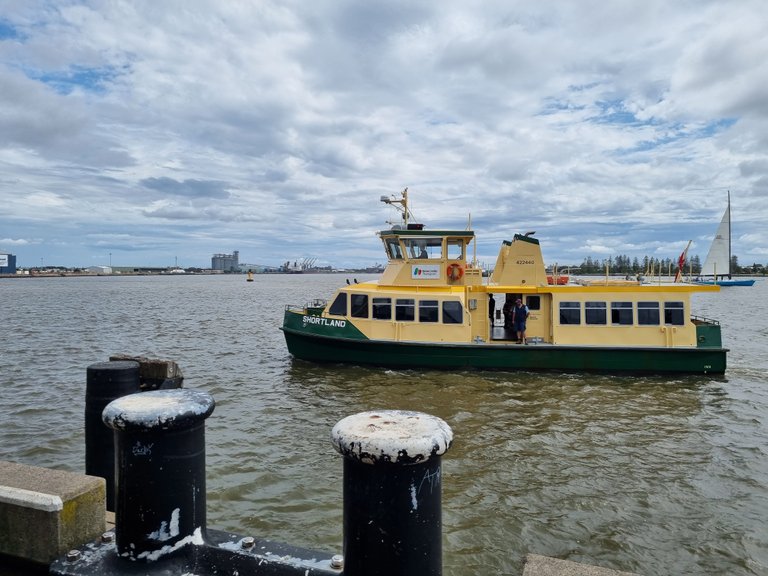 The short ferry ride across the Hunter River.