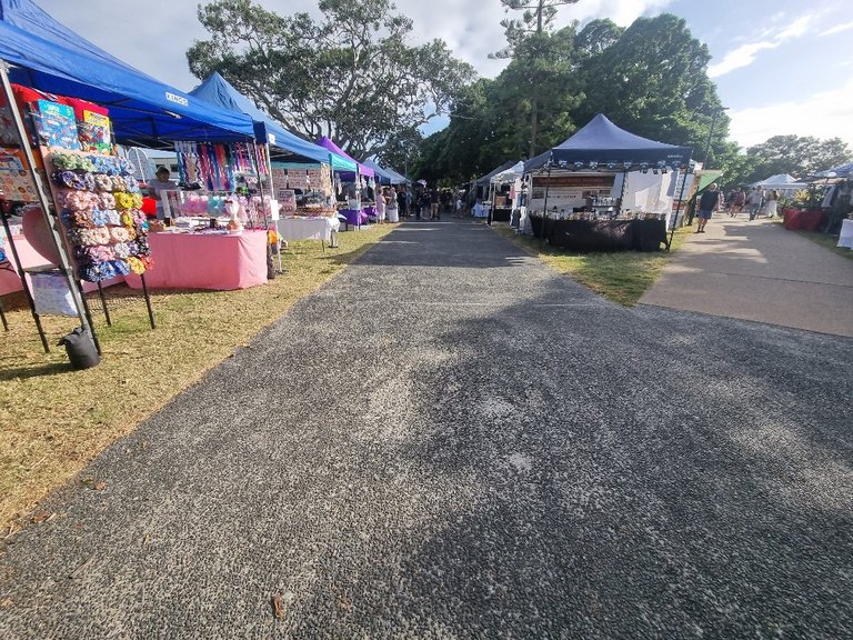 They have regular Sundays art and craft markets.