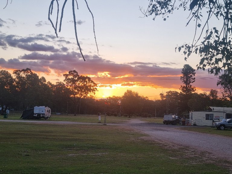 Sunset was nice, lots of flying foxes filled to sky as soon as it got dark.