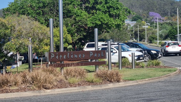 Pipeliner park is named after a water pipe that was constructed in 2010 between Wivenhoe dam and the Cressbrook dam. If the water level in Cressbrook, Toowoomba, at the top of the range, drops to low they pump it from down here.