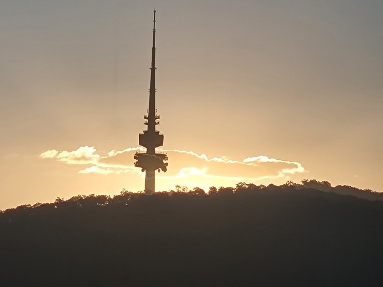 Sun setting behind Black mountain and the communications tower. Black mountain also has a lookout and walking tracks.