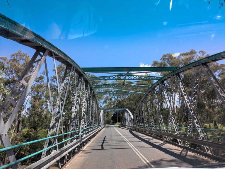 The old bridge over the Macintyre River. They actually hold a big triathlon race out here every year called ”The Hell of the West”. It never really excited me swimming in the river then trying to cycle and run in the heat coupled with a 6 hour drive from Brisbane but it would be a good achievement to complete such a hard event..