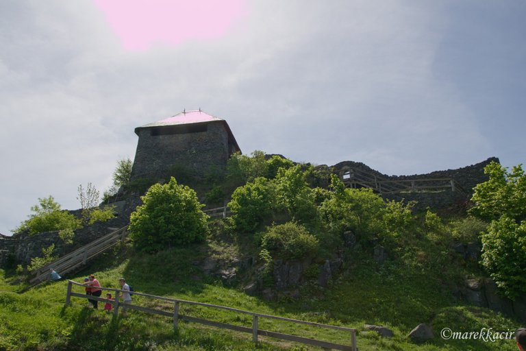 Salgó castle