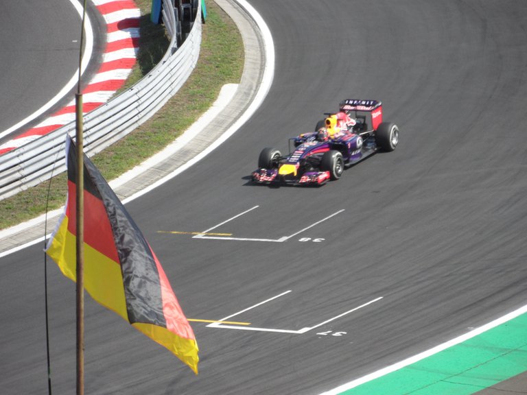 Vettel (Red Bull)