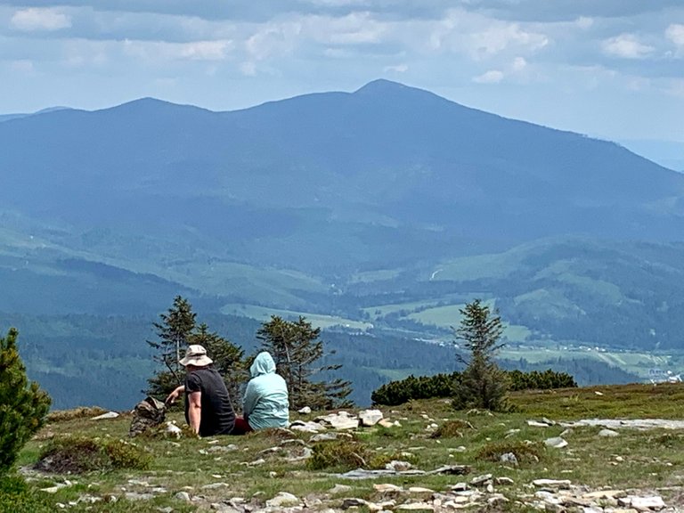 Widok z Pilska na Babią Górę