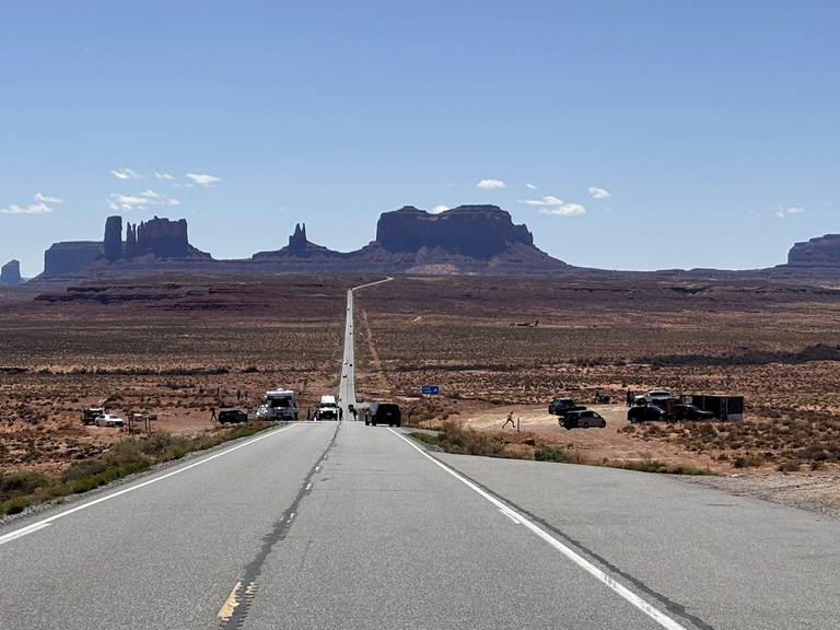 Monument Valley, Forrest Gump Point (the buttes in the background are in Arizona, while the photo is taken from Utah territory)