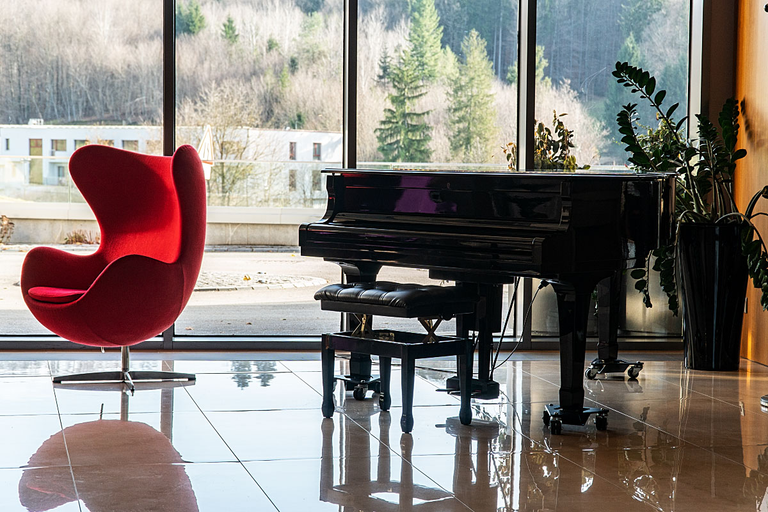 The piano in a hotel gives you that warm feel, even if no one is playing it.