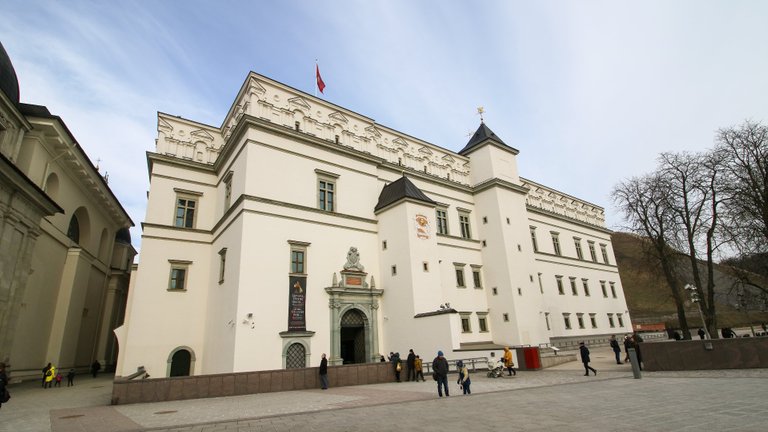 Palace of Grand Dukes of Lithuania. Photo by Wander Spot Explore ©