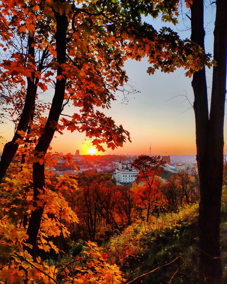 Three Crosses Monument. Photo by Wander Spot Explore ©