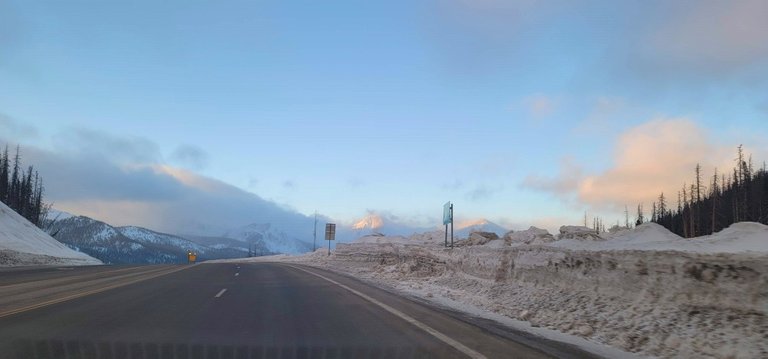 Early morning arrival on LaVeta Pass.