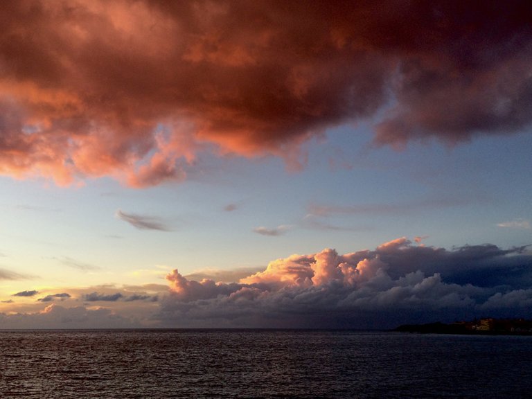 Clean air, amazing colors. Just another evening in La Gomera, Canary islands