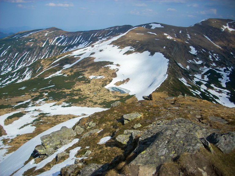 Nesamovyte Lake