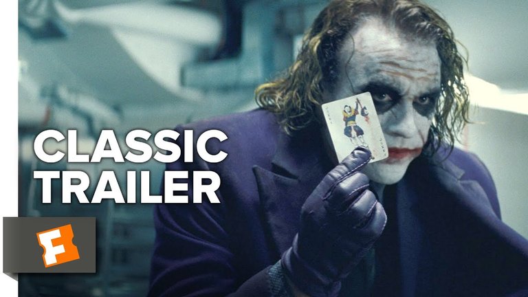 Ver Tráiler Oficial - El Caballero Oscuro
