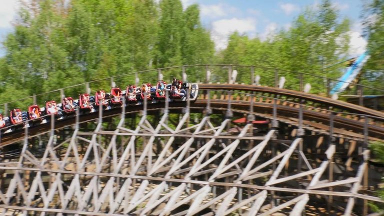 Ride Check Spezial - 10 Jahre El Toro - Jubiläum @ Freizeitpark Plohn.mp4_snapshot_02.45_[2019.05.25_09.27.05].jpg