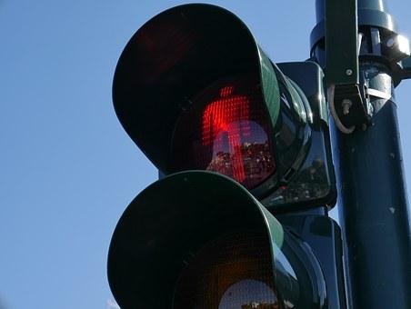 traffic-light-1024826__340.jpg