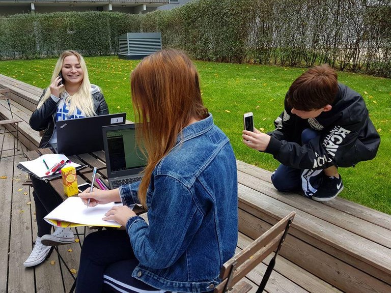 busy busy students 2.jpg